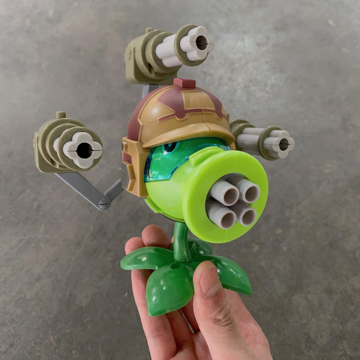 Plants Vs Zombies Gatlin Pea S - مراجعة Zombie Party Games وسعره