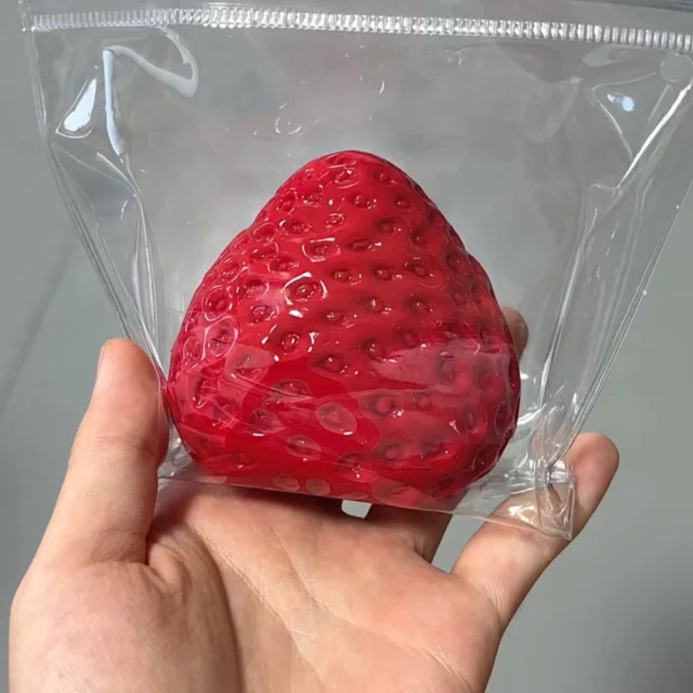 Strawberry Taba Squishy Fidget - مراجعة Party Games Crazy وسعره