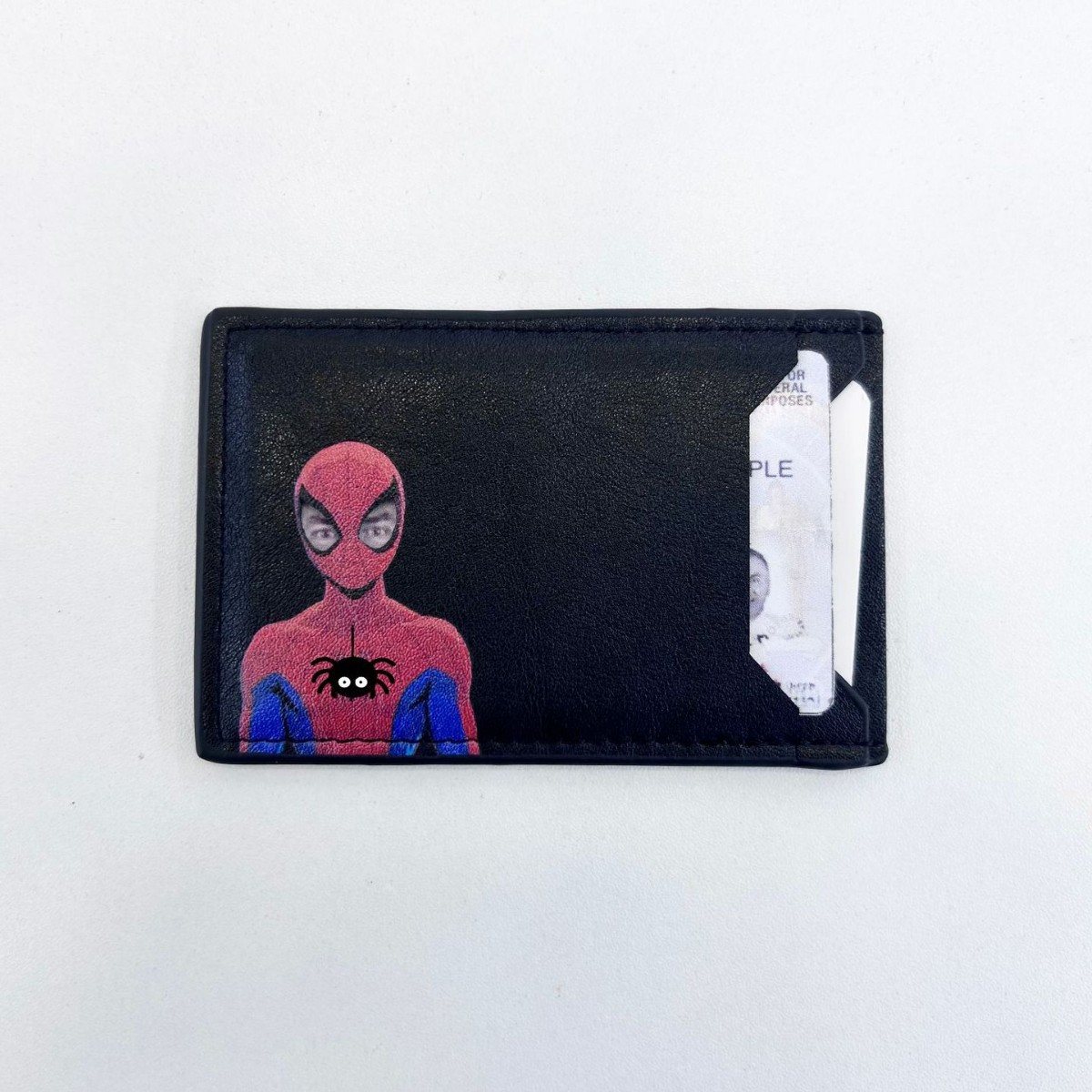 Marvel Hulk Captain America Pu - مراجعة Scavenger Hunt Card وسعره